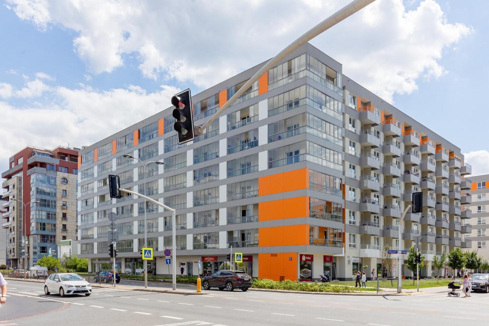 Elegant Apartments With Balcony & Parking Warsaw By Noclegi Renters Extérieur photo
